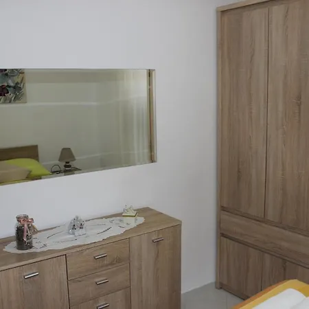 Slapare Apartment *